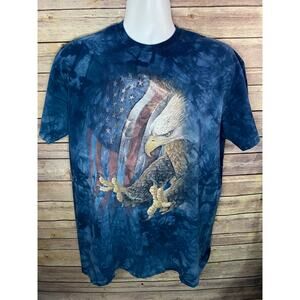 The Mountain Patriotic Eagle Graphic T-Shirt Adult Size Large USA Flag Casual